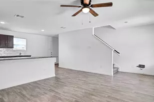 16963 Marie Vlg Dr, Conroe, TX 77306 - Photo 8