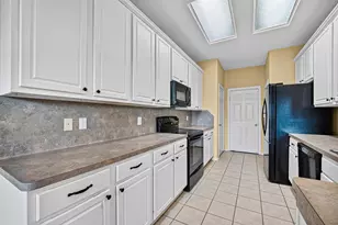 6303 Dawson Creek Dr, Pasadena, TX 77503 - Photo 16