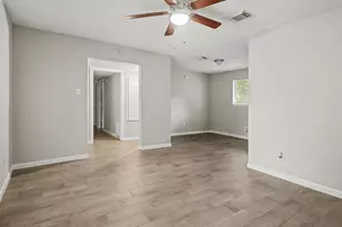 11231 Tamworth Dr, Houston, TX 77016 - Photo 6
