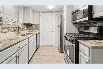 11231 Tamworth Drive, Houston, TX 77016 - Photo 8