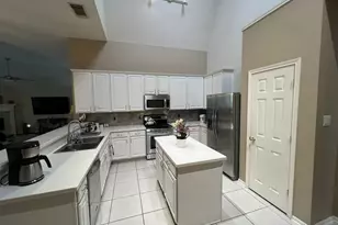 3835 Alpine Cir, Missouri City, TX 77459 - Photo 4