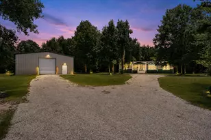 103 Louis Voan Rd, Huntsville, TX 77320 - Photo 2