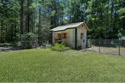 103 Louis Voan Road, Huntsville, TX 77320 - Photo 40