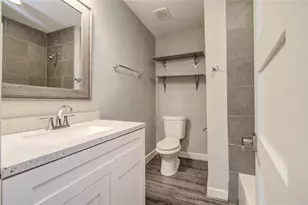 3060 Noble St, Houston, TX 77026 - Photo 26