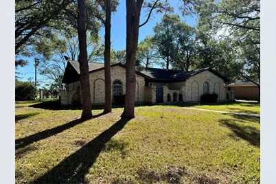 413 Elm Drive, Ganado, TX 77962 - Photo 1