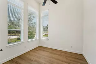 231 Congo Bay Cir, Willis, TX 77318 - Photo 18