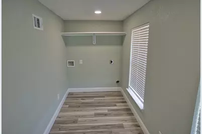 255 County Road 209, Sargent, TX 77414 - Photo 18