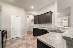 10750 Nathaniel Valley Path, Houston, TX 77016 - Photo 10