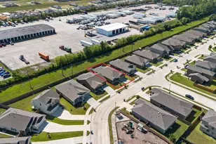 10750 Nathaniel Valley Path, Houston, TX 77016 - Photo 4