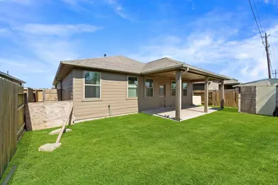 10750 Nathaniel Valley Path, Houston, TX 77016 - Photo 18