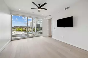 2047 Westcreek Ln, Houston, TX 77027 - Photo 8