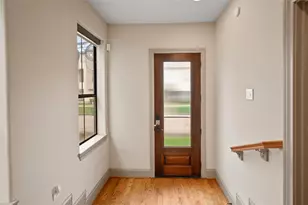 2316 Camden Dr, Houston, TX 77021 - Photo 2