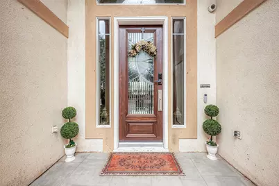5 Camden Court, Sugar Land, TX 77479 - Photo 4