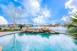 5 Camden Ct, Sugar Land, TX 77479 - Photo 1