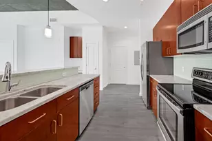 5925 Almeda Rd, Houston, TX 77004 - Photo 8