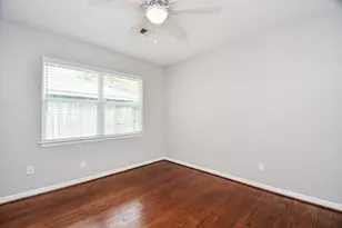 9614 Larston St, Houston, TX 77055 - Photo 20