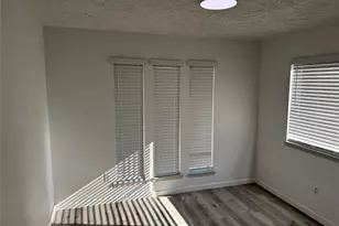 9106 Sabastian Dr, Houston, TX 77083 - Photo 16