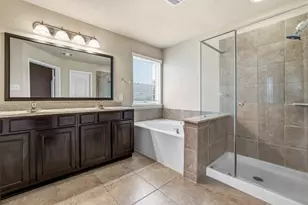 22206 Wenbury Dr, Tomball, TX 77375 - Photo 16
