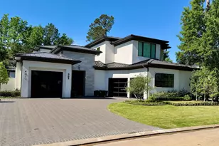 14 Kingscote Way, The Woodlands, TX 77382 - Photo 1