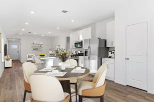 3522 Longhorn Vly St, League City, TX 77573 - Photo 6