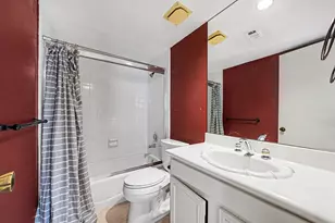 1661 W Sam Houston Pkwy S, Houston, TX 77042 - Photo 26