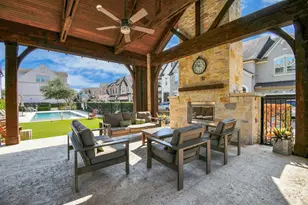 8306 Ginger Oak St, Houston, TX 77055 - Photo 42