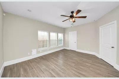 8306 Ginger Oak Street, Houston, TX 77055 - Photo 20
