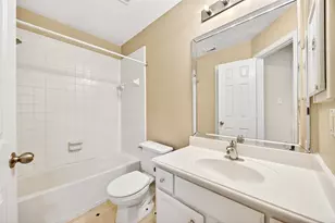 9910 Ripple Lake Dr, Houston, TX 77065 - Photo 30