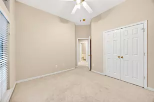 9910 Ripple Lake Dr, Houston, TX 77065 - Photo 32