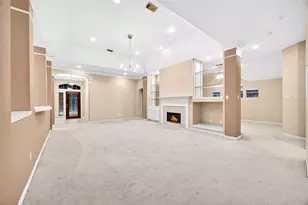 9910 Ripple Lake Dr, Houston, TX 77065 - Photo 6