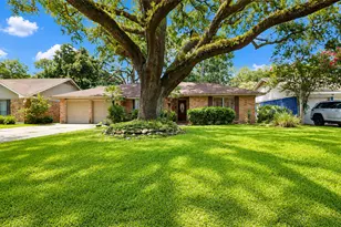 2322 Carleen Rd, Houston, TX 77018 - Photo 1