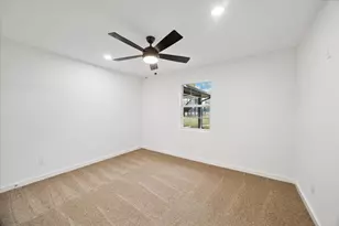 6415 Upshaw Dr, Houston, TX 77396 - Photo 16