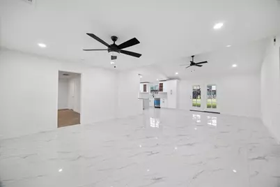 6415 Upshaw Drive, Houston, TX 77396 - Photo 8