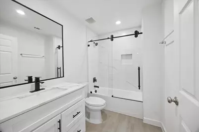 6415 Upshaw Drive, Houston, TX 77396 - Photo 14