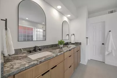 11715 Orchard Mountain Drive, Pasadena, TX 77059 - Photo 28