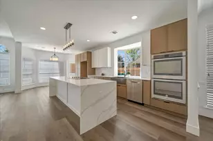 11715 Orchard Mountain Dr, Pasadena, TX 77059 - Photo 2