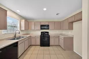 2530 Chestnut Mills Rd, Houston, TX 77067 - Photo 14