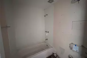 1202 Manor St, Houston, TX 77015 - Photo 8