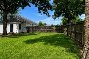 1726 7th St, Rosenberg, TX 77471 - Photo 14
