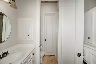 611 Park Ln, Friendswood, TX 77546 - Photo 24