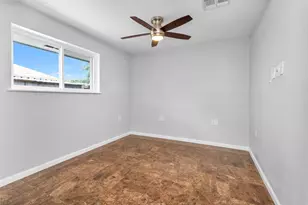 6322 King Post Dr, Houston, TX 77088 - Photo 22