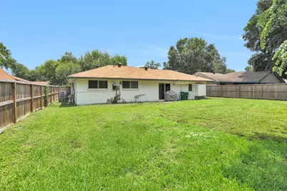 6322 King Post Drive, Houston, TX 77088 - Photo 24