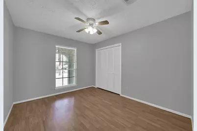 27121 Wells Lane, Oak Ridge North, TX 77385 - Photo 18