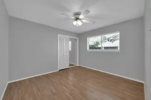 27121 Wells Ln, Oak Ridge North, TX 77385 - Photo 20