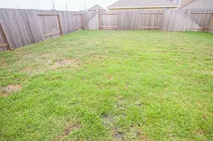 5846 Kyle Cove Dr, Katy, TX 77449 - Photo 2