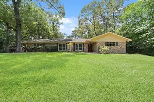 108 Hereford Dr, Conroe, TX 77304 - Photo 1