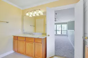 1140 Marina Bay Dr, Kemah, TX 77565 - Photo 40