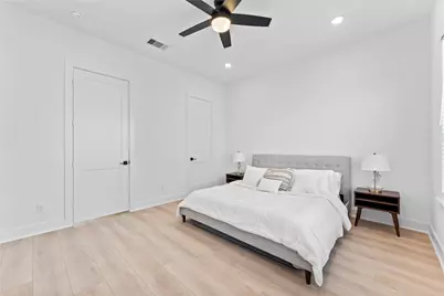 3107 Jensen Dr #B, Houston, TX 77026 - Photo 10