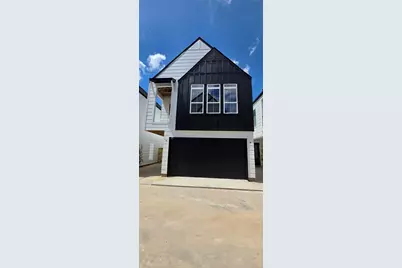 3107 Jensen Dr #B, Houston, TX 77026 - Photo 4