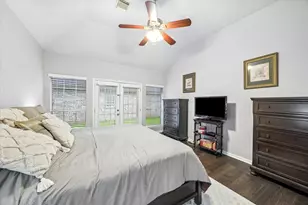 12423 Rutgers Park Ct, Houston, TX 77058 - Photo 24